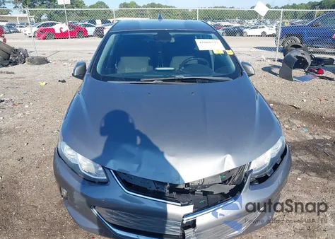 2018 Chevrolet Volt Lt z USA, uszkodzony, nr VIN 1G1RA6S59JU157173